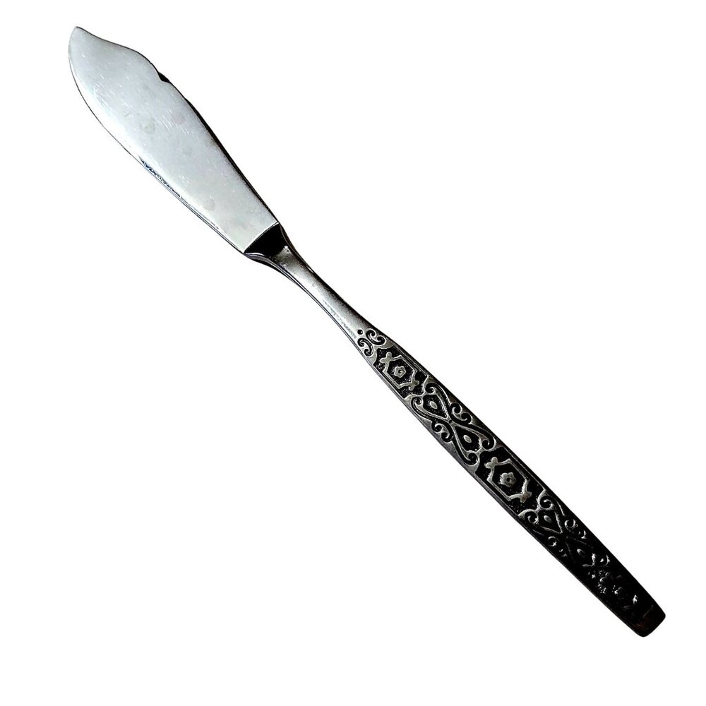 Oneida Spanish Mood Butter Knife 6.5" ornate handle vintage flatware piece - Picture 8 of 11
